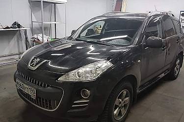 Peugeot 4007 2011
